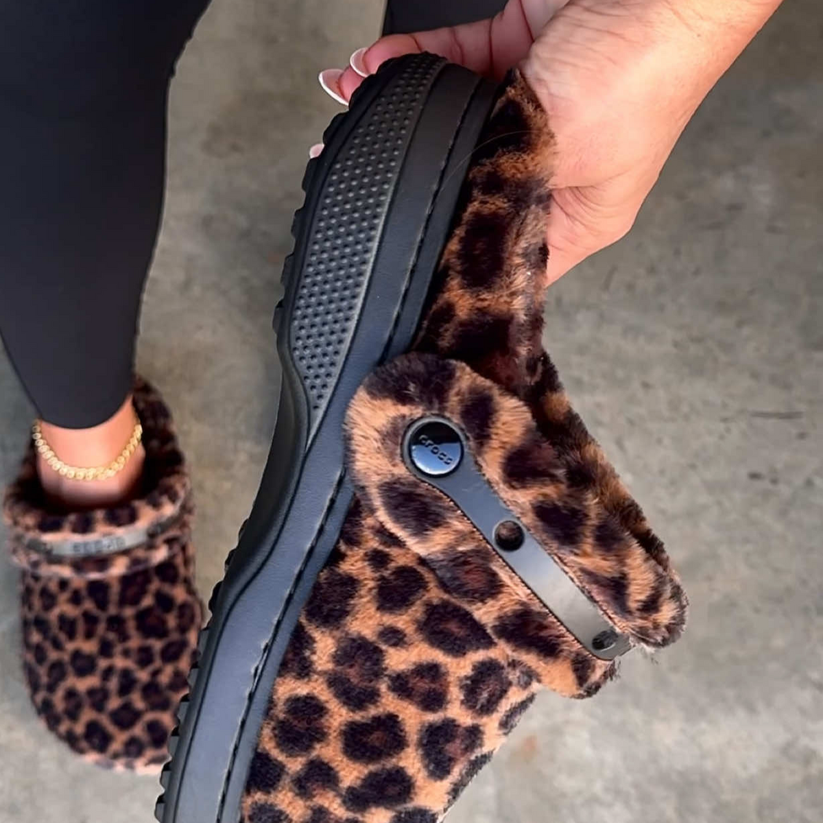 Fuzzy Lined Clogs with Adjustable Heel Strap